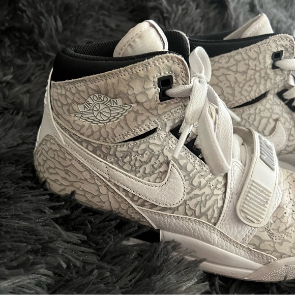 Nike Air Jordan Legacy 312 Elephant White Gray Sneakers - Picture 6 of 8
